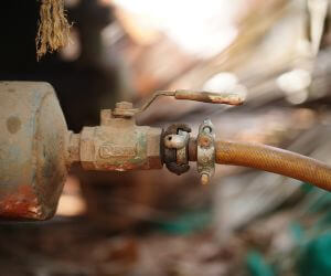 About Emergency plumbing pros Economy, IN